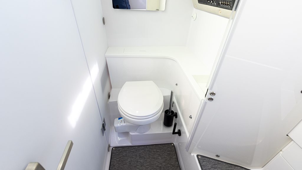 Axopar_37_XC_2025_800hk_ (20)