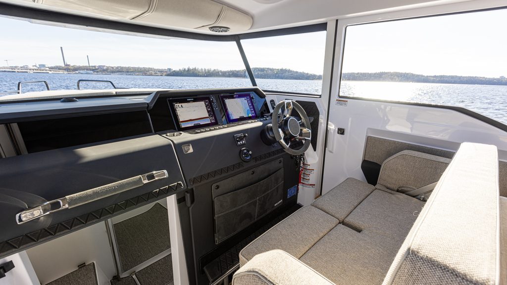 Axopar_37_XC_2025_800hk_ (3)