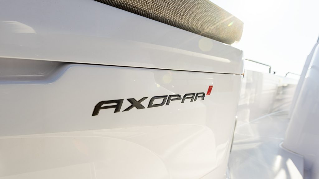 Axopar_37_XC_2025_800hk_ (32)