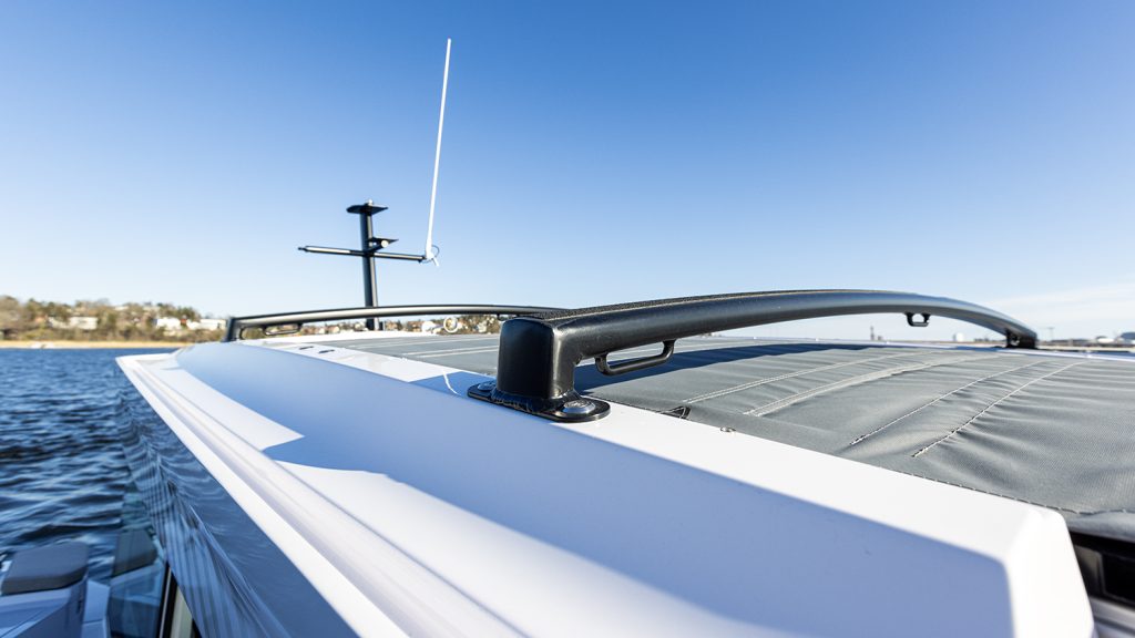 Axopar_37_XC_2025_800hk_ (34)