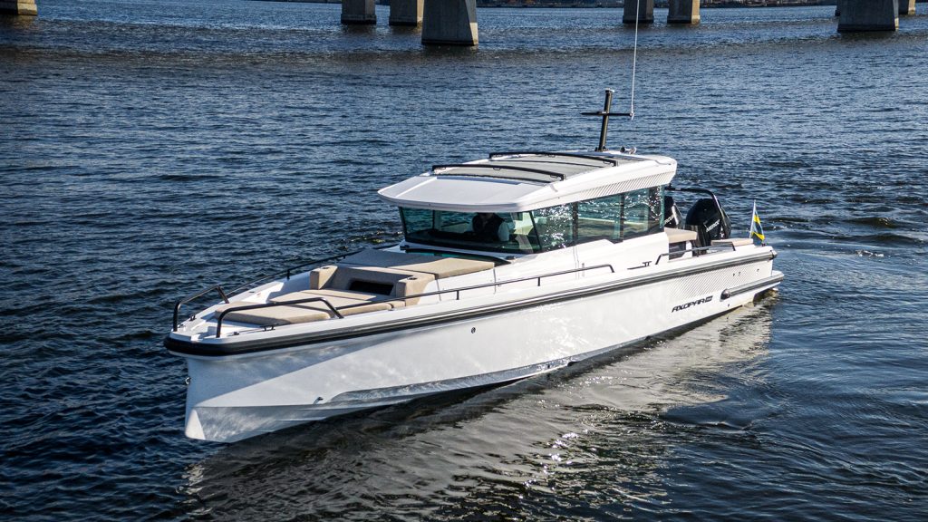 Axopar_37_XC_2025_800hk_ (45)