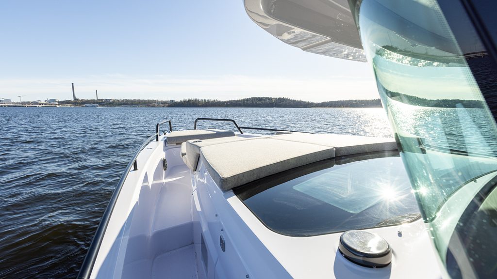 Axopar_37_XC_2025_800hk_ (6)