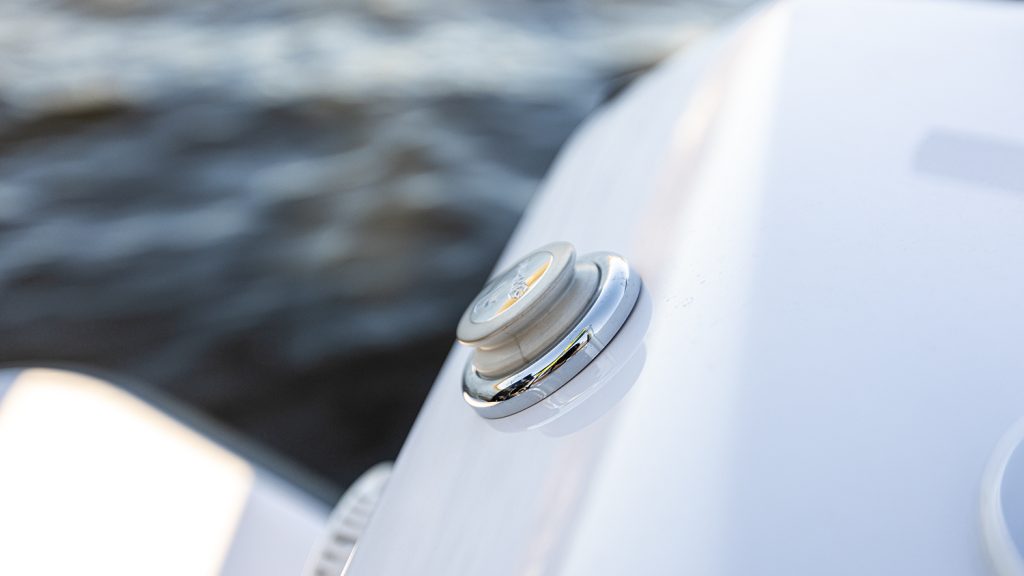 Axopar_37_XC_2025_800hk_ (8)