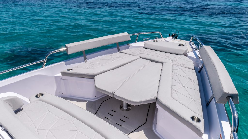 Axopar_29_Sun-Top_Nimbusstockholm (11)