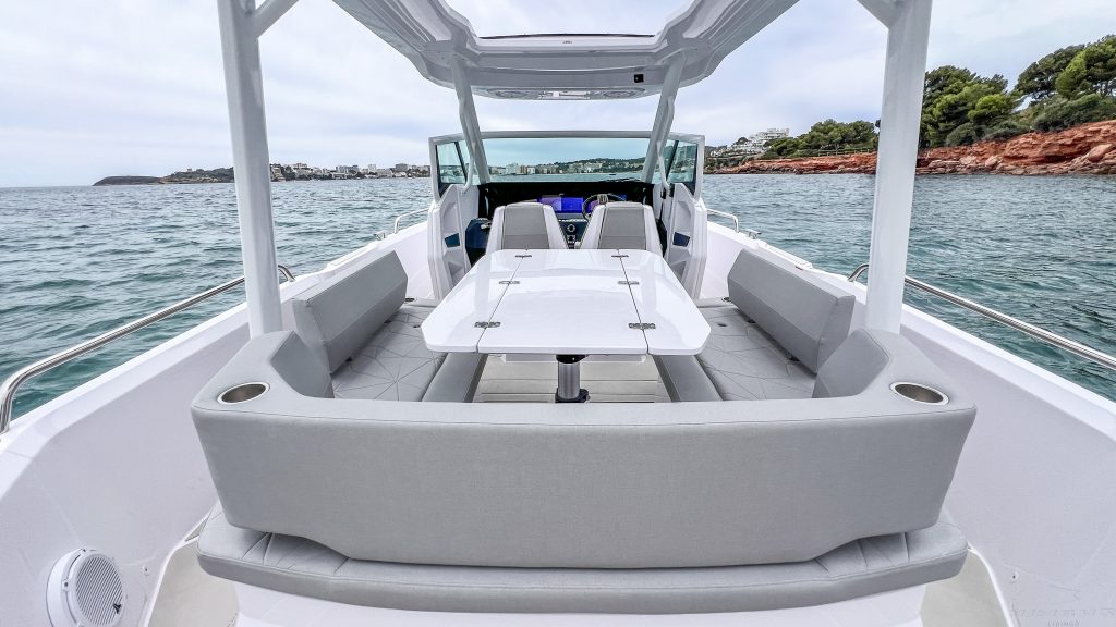 Axopar_29_Sun-Top_Nimbusstockholm (13)