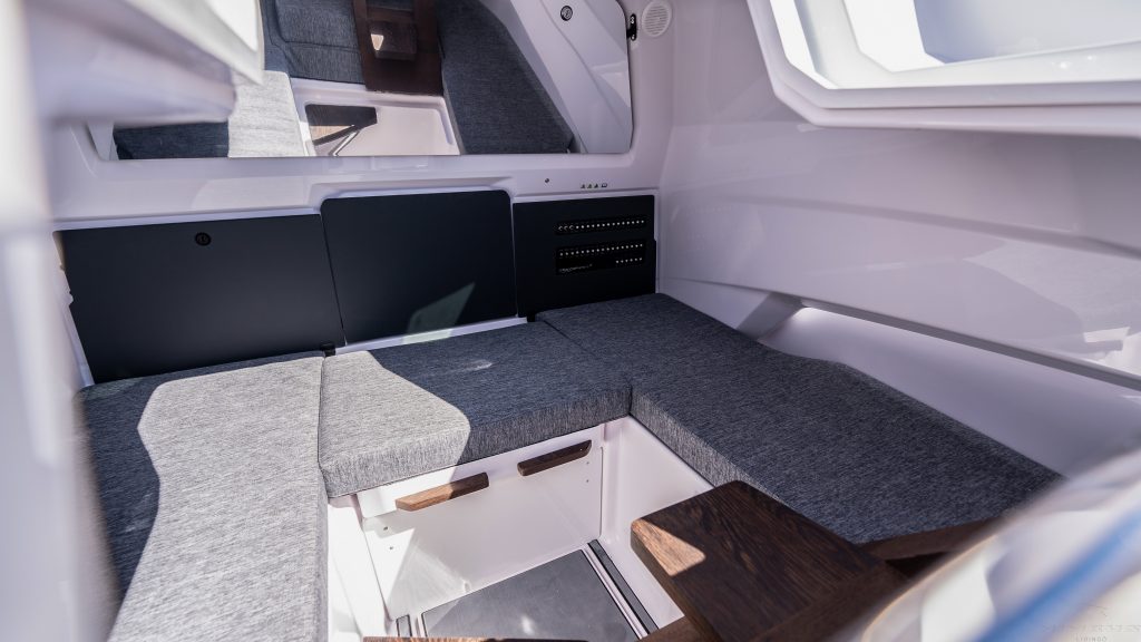 Axopar_29_Sun-Top_Nimbusstockholm (5)