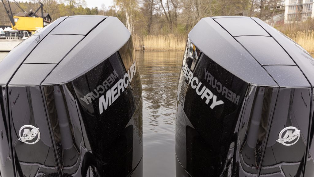 Axopar_37_XC_2024_18_MercuryV10_350hk_Nimbuslidingö (17)