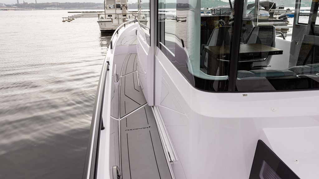 Axopar_37_XC_2024_18_MercuryV10_350hk_Nimbuslidingö (19)