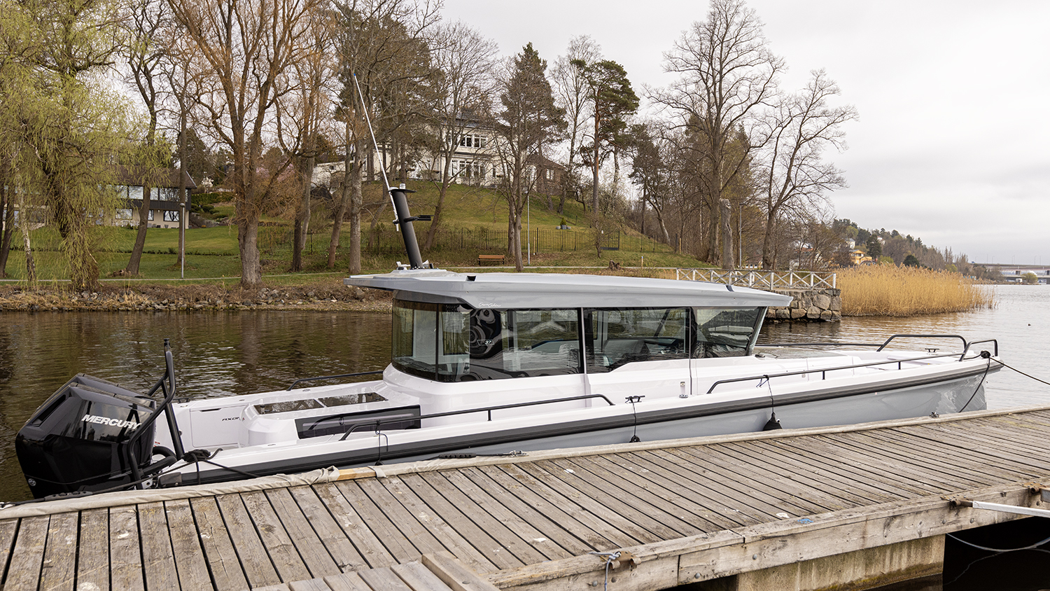 Axopar_37_XC_2024_18_MercuryV10_350hk_Nimbuslidingö (36)