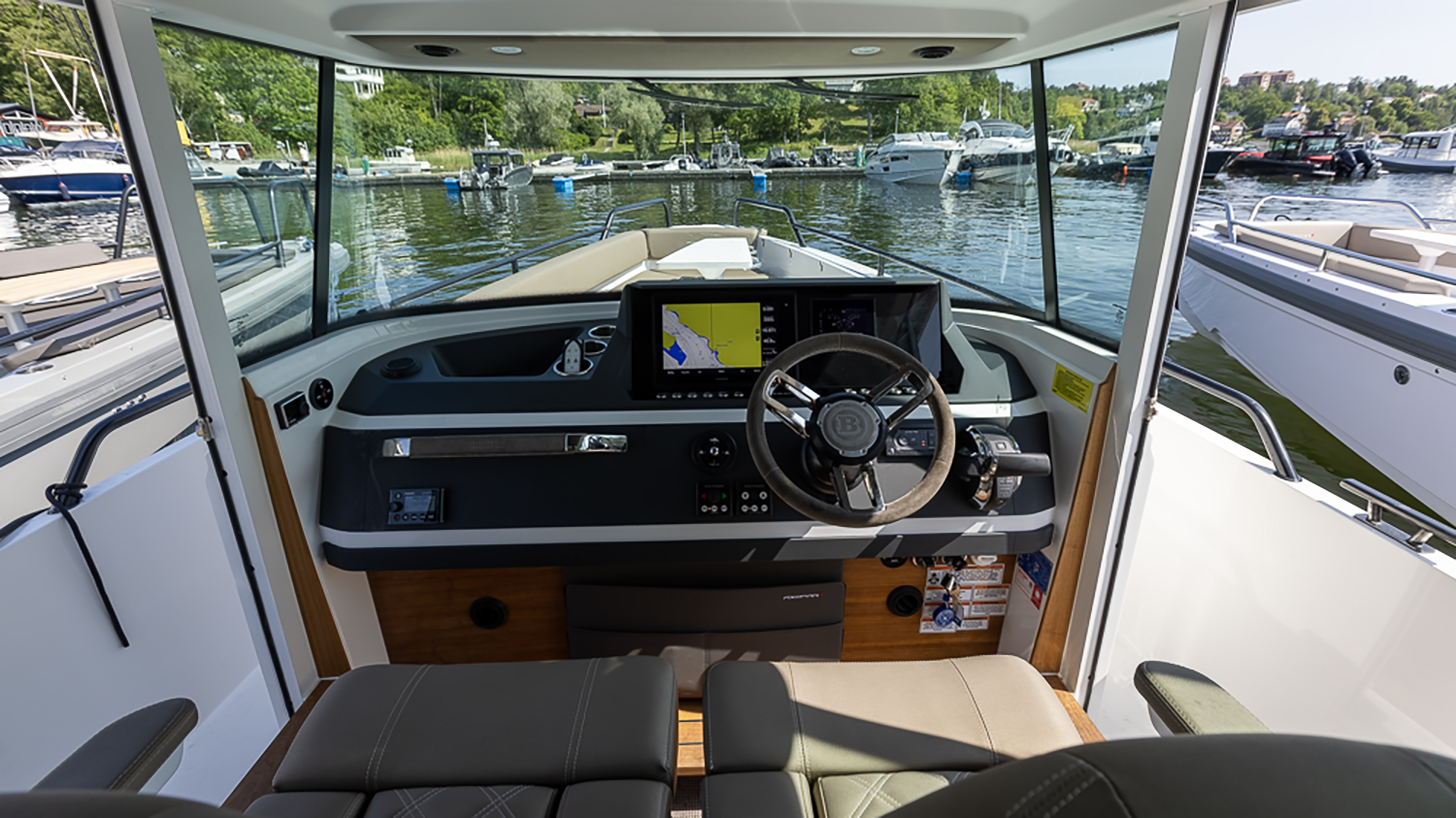 Axopar_28_Cabin_2019_Nimbuslidingö (20)