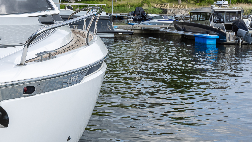 Fairline_F_Line_33_Nimbuslidingö (32)