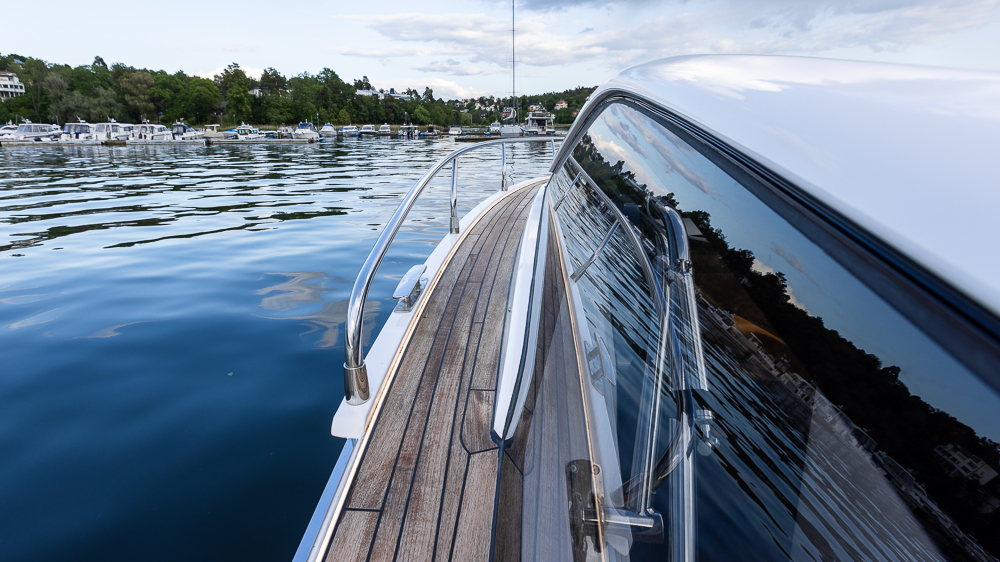 Fairline_F_Line_33_Nimbuslidingö (46)