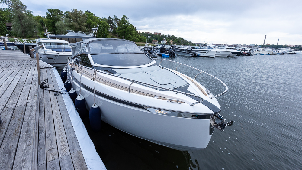 Fairline_F_Line_33_Nimbuslidingö (62)