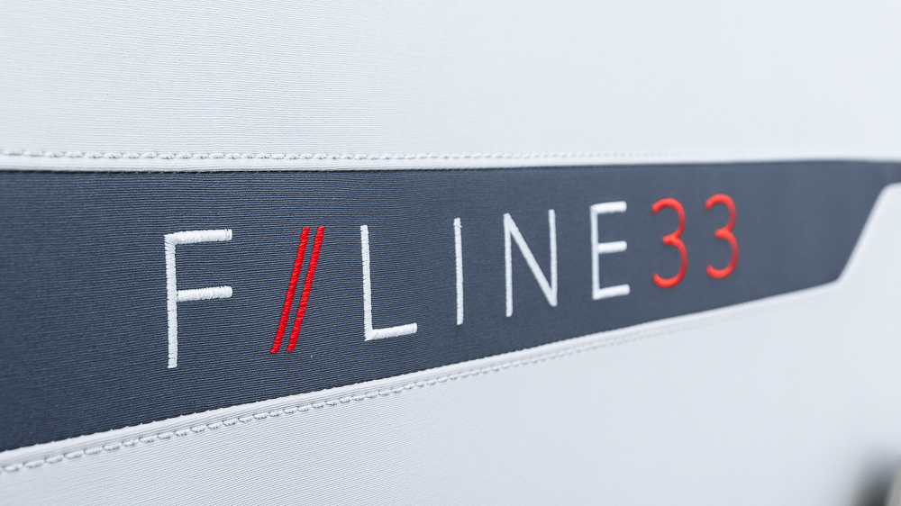 Fairline_F_Line_33_Nimbuslidingö (7)
