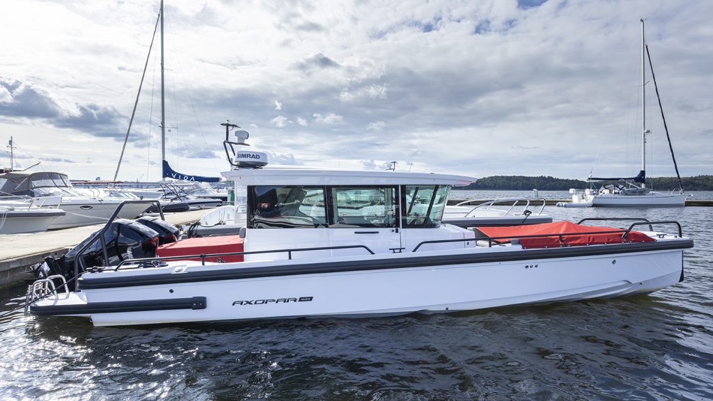 Axopar_28_Cabin_2xMercury200hk_2021_Nimbuslidingö