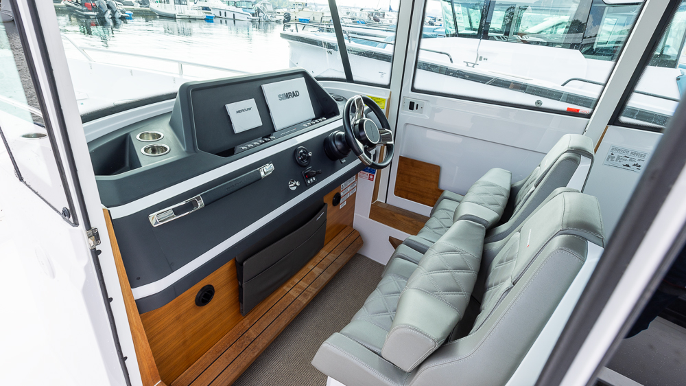 Axopar_28_Cabin_2021 (2)