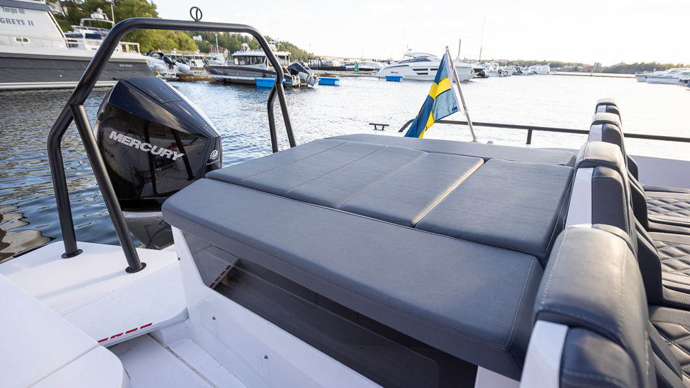 Axopar_28_T-Top_2021_Nimbus_Lidingö (8)