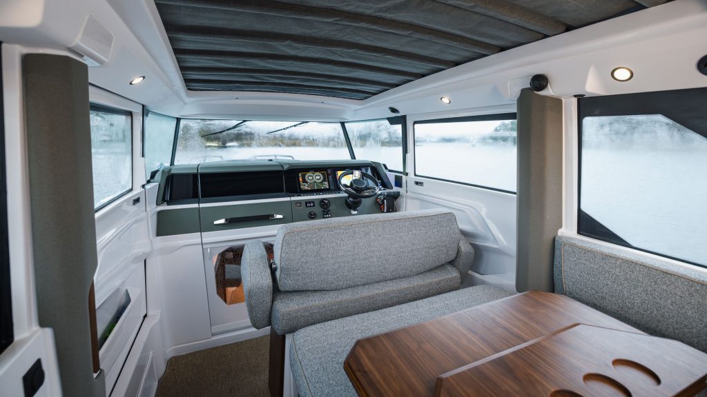 Axopar_38_XC_CrossCabin_2026_Nimbusstockholm_lidingö (29)