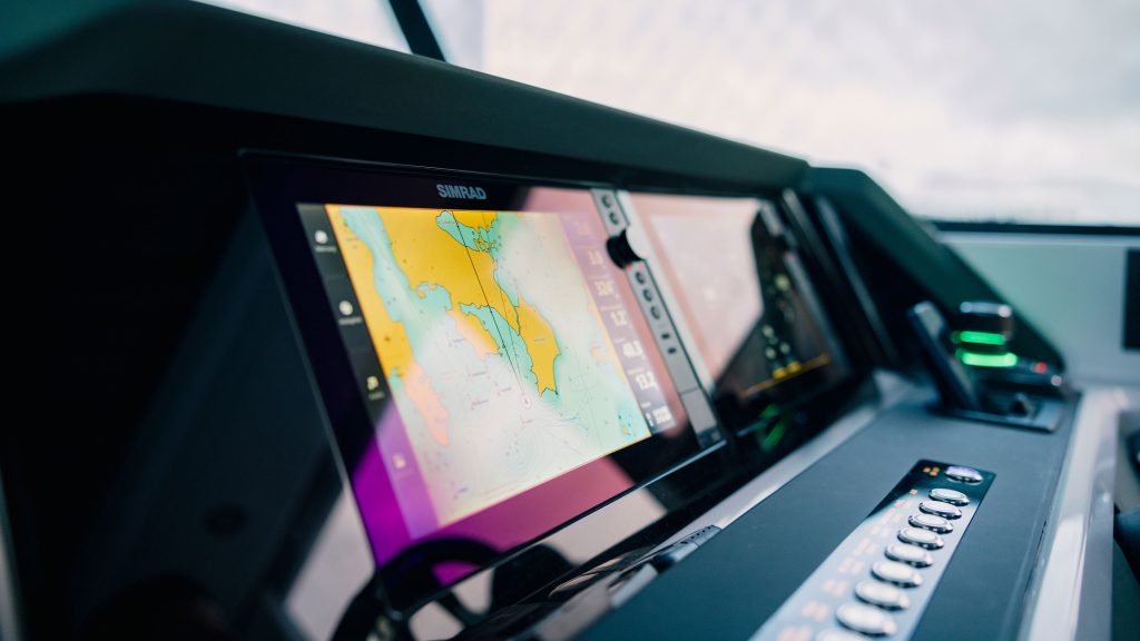 Axopar_38_XC_CrossCabin_2026_Nimbusstockholm_lidingö (4)