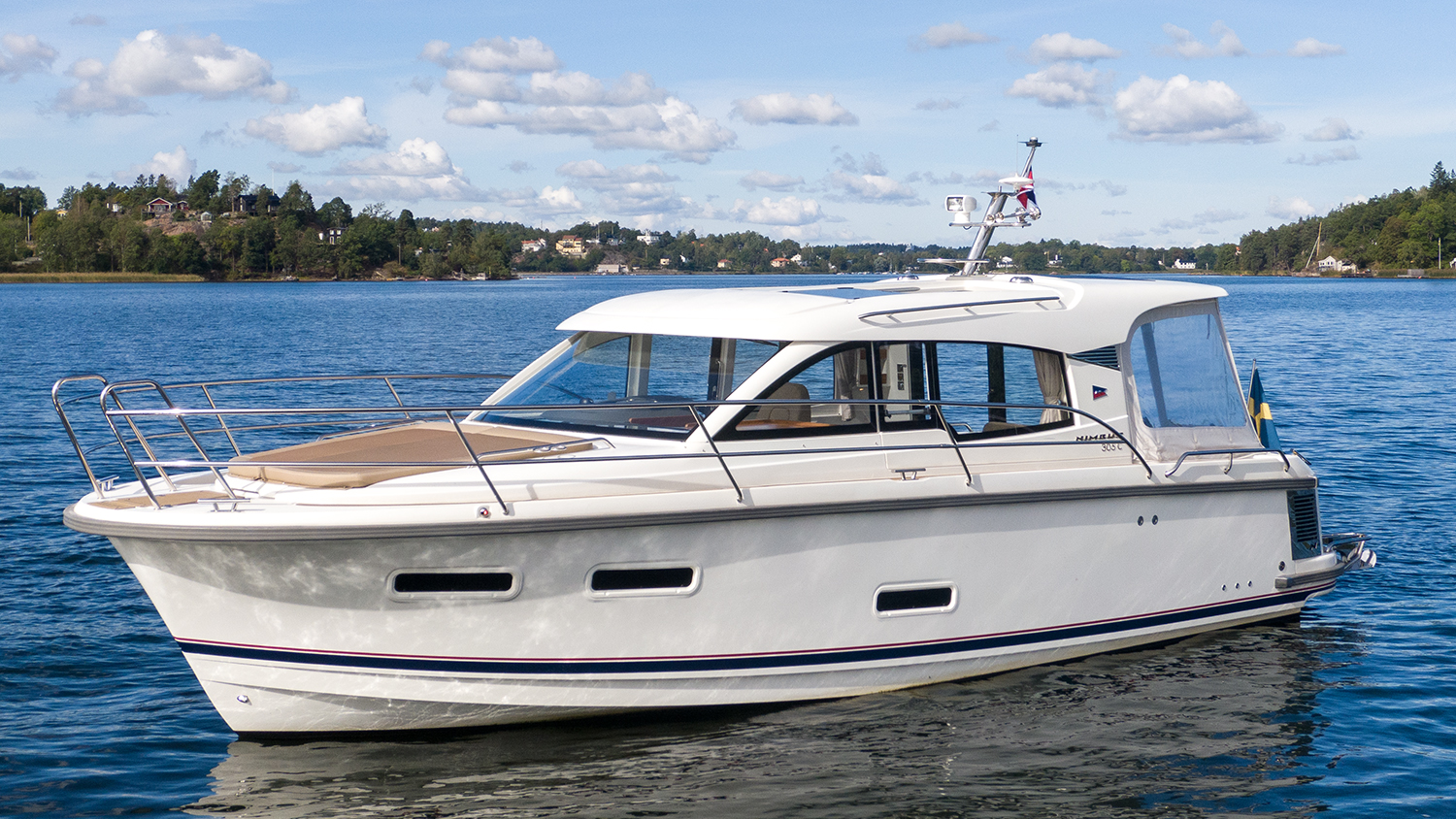 Nimbus_305_Coupé_2021_Nimbuslidingö (2)