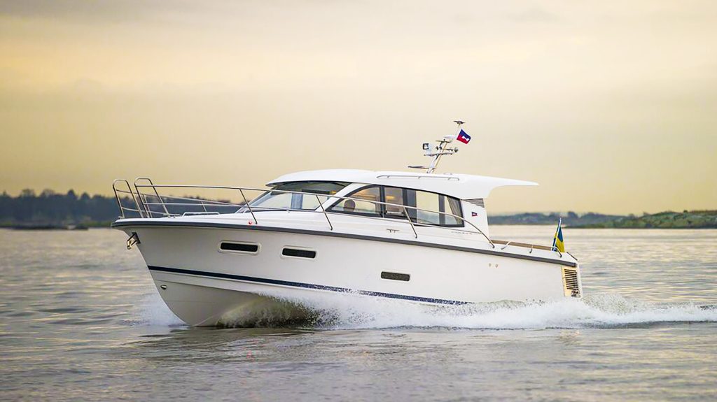 305 Coupe-6951_preview