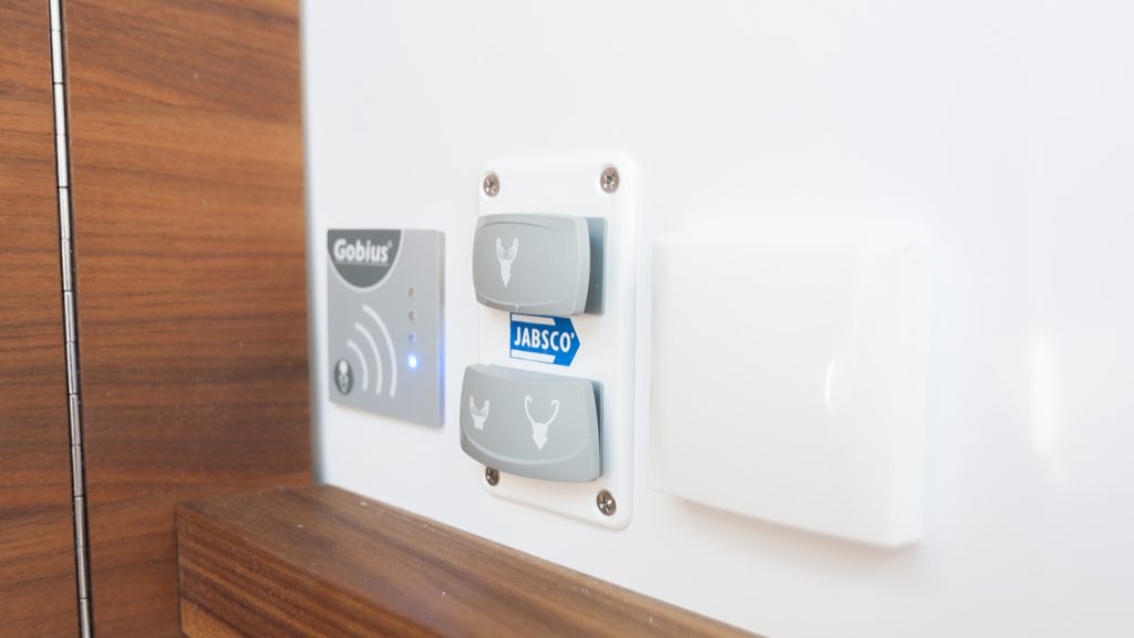 Axopar_37_Cabin_2018_Nimbusstockholm_electric