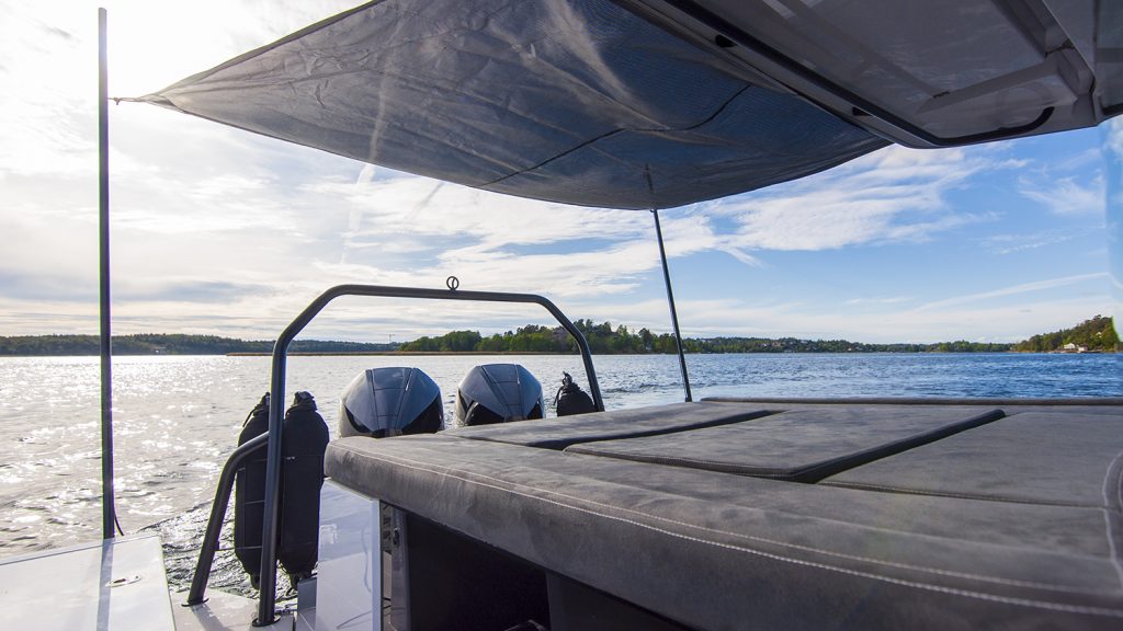 Axopar_37_Cabin_2019_Nimbusstockholm_solskydd