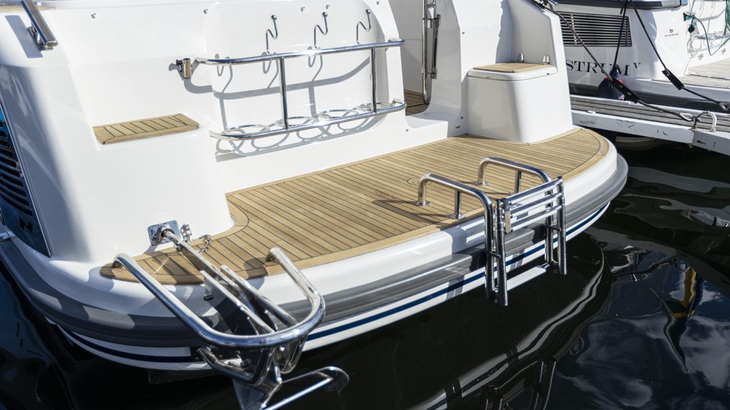 Nimbus_305_Coupé_2016_badbrygga