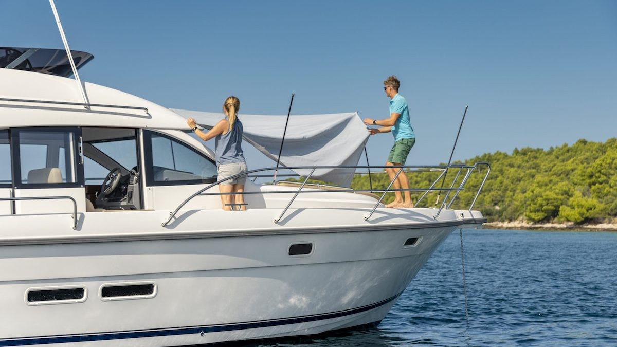 Nimbus_405_Flybridge_Q9A7357-scaled-1-8