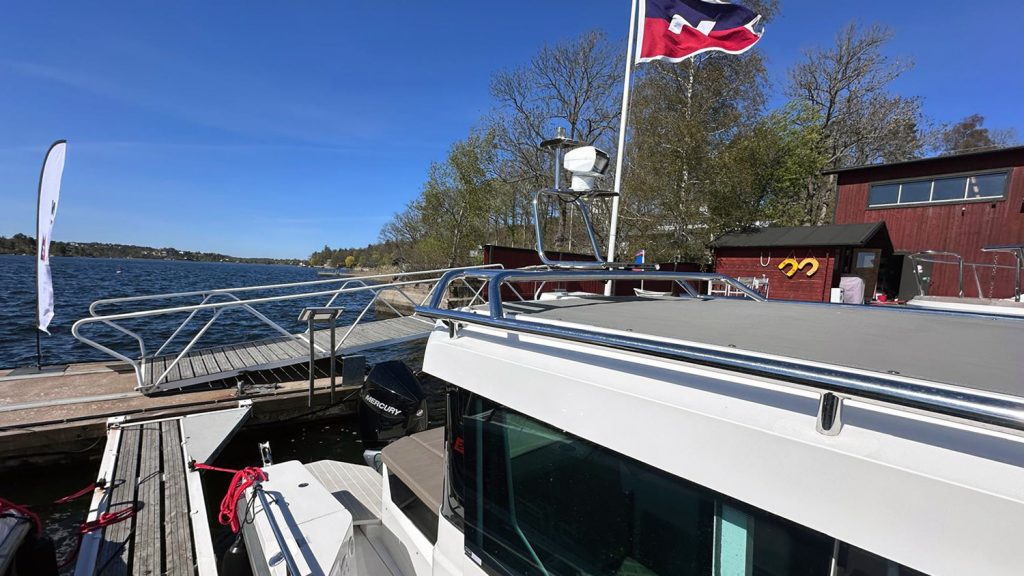 Axopar_28_Cabin_2019 (15)