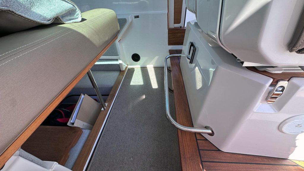 Axopar_28_Cabin_2019 (17)
