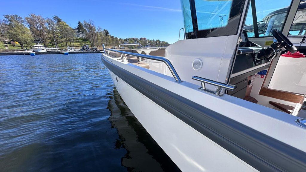 Axopar_28_Cabin_2019 (9)