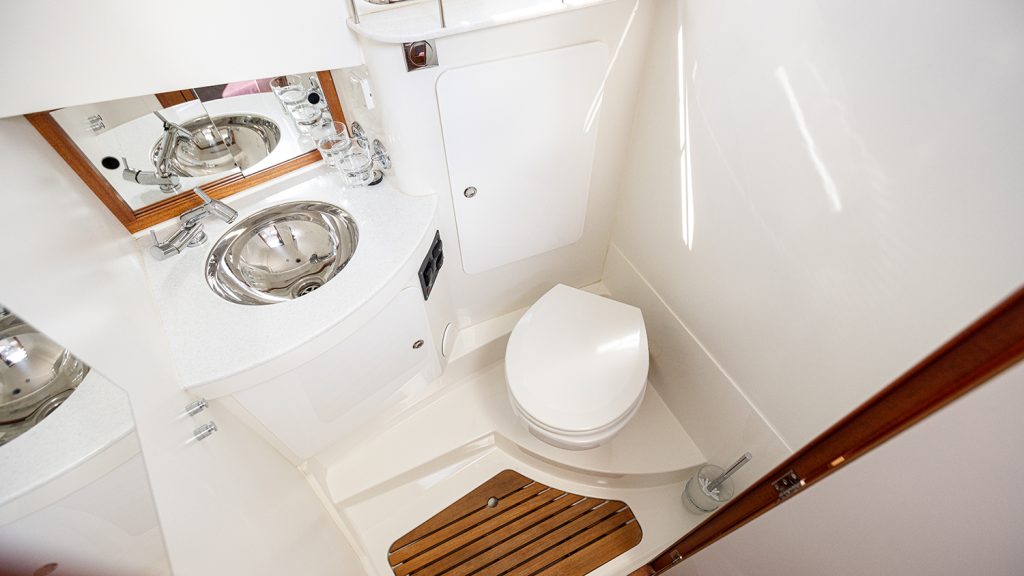 Paragon_31_Cabin_2020 (18)
