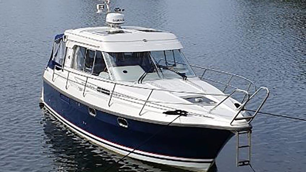 Nimbus 320 coupe 3 copy