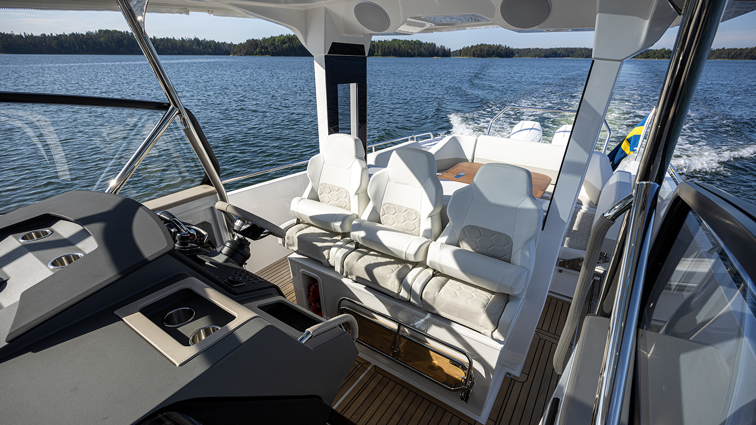 Nimbus_Sport_Tender_42 (12)