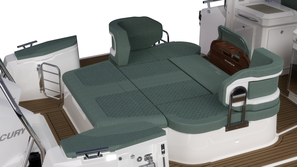 ST35_aftdeck_2sun2