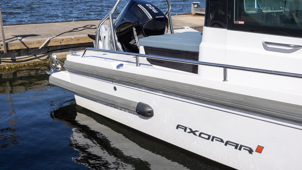 Axopar_28_Cabin_2022 (29)