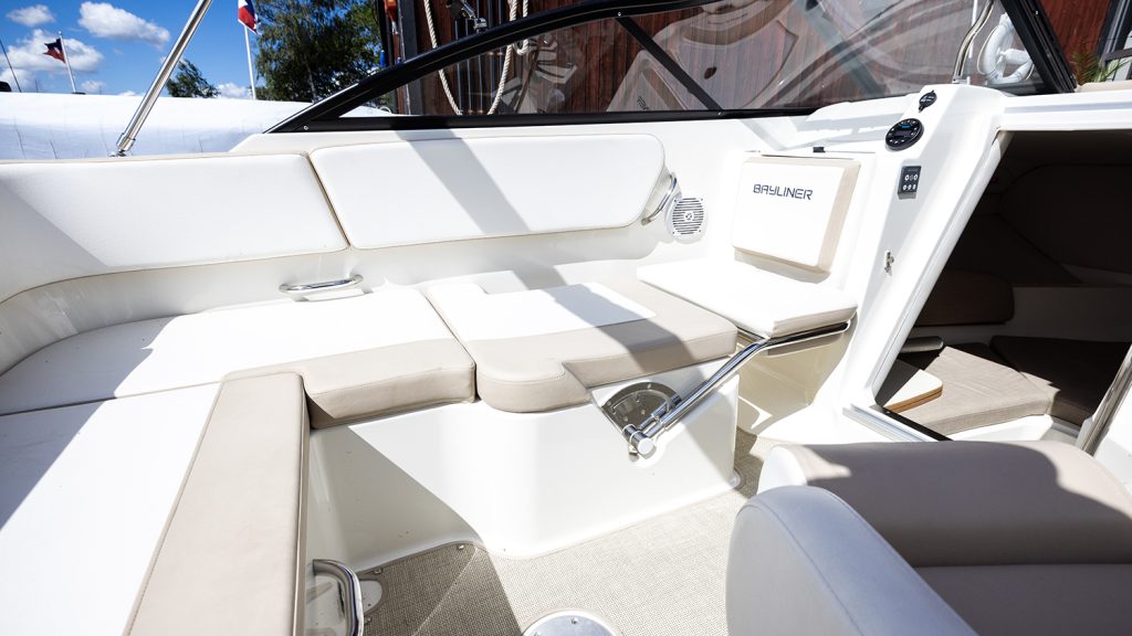 Bayliner_VR5 (14)