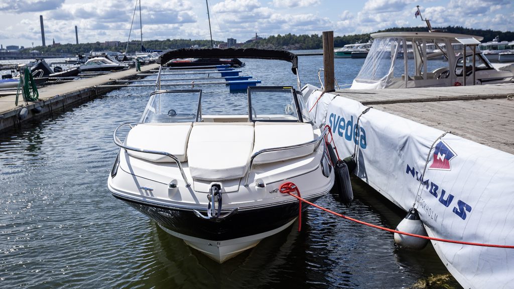 Bayliner_VR5 (4)