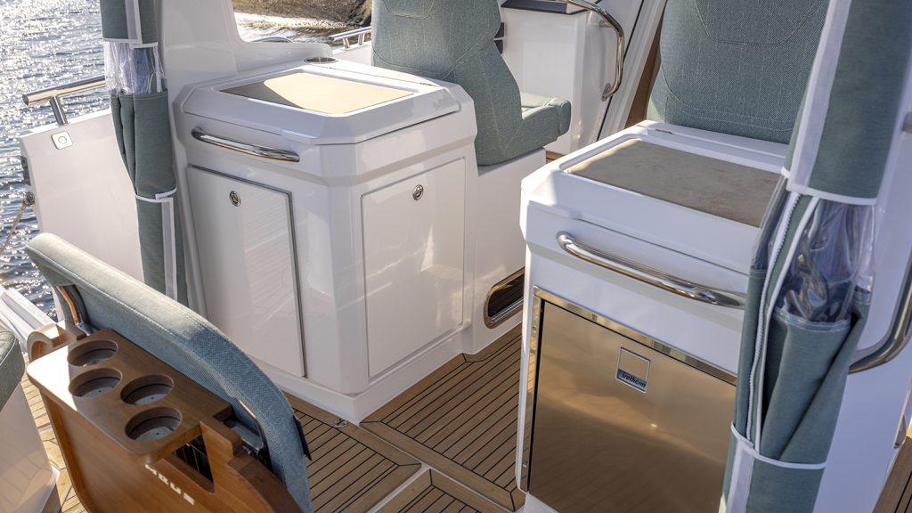 Nimbus_Sport_Tender _35_Stockholm_Nimbus_2027_Lidingö (103)