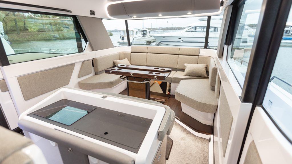 Axopar_45_XC-Cross_Cabin_2025 (3)