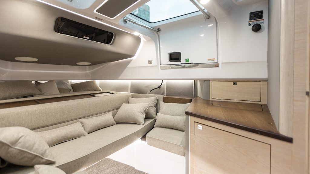 Axopar_45_XC-Cross_Cabin_2025 (7)